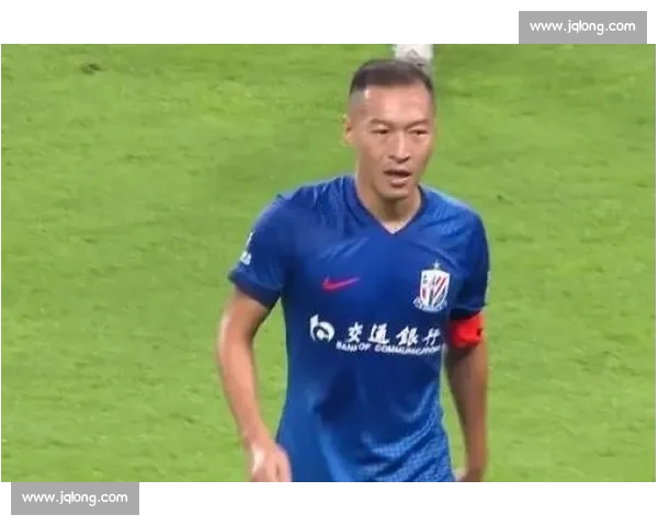 36 岁吴曦三连破 + 8 球创纪录：申花老将的逆袭传奇