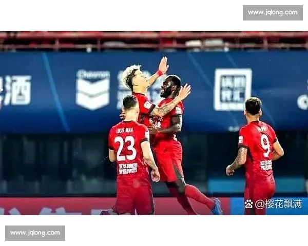 中超争冠 1 分生死线：三强集体刹车，蓉城失机海港偷生